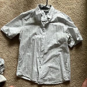 Alfani Medium Short Sleeve Button Up - white and black medium